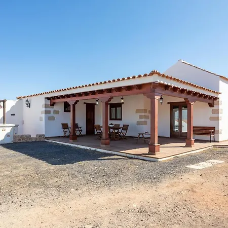 Home2book Finca Dos Ruedas 别墅 *
